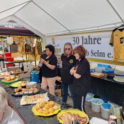 Der Stand des BvB-Fanclubs Selm e.V.